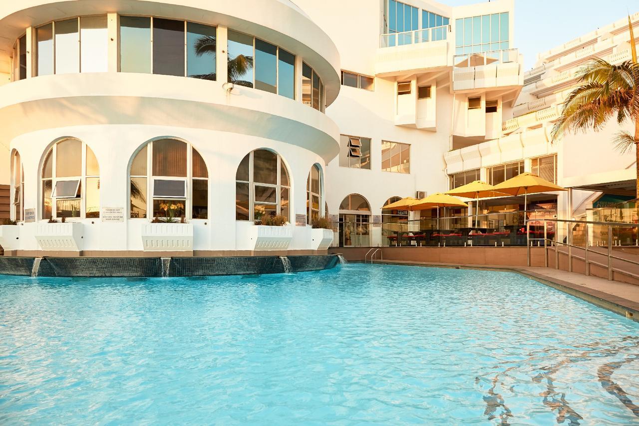 Hotel First Group La Montagne Ballito Esterno foto